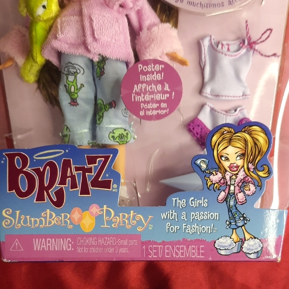 NIB YASMIN Bratz Slumber Party Collection Doll with Pink Pajamas - Picture 7 of 7